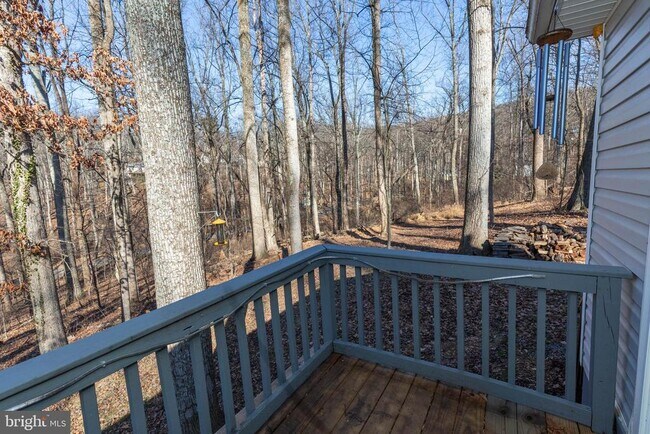 Building Photo - 462 Wild Rose Ln