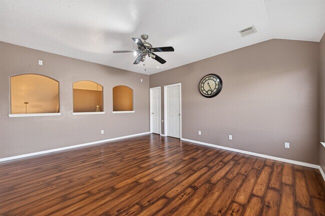 Building Photo - 18818 Flagstone Creek Rd