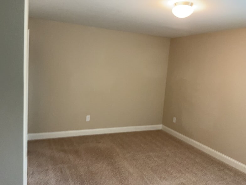 Building Photo - 1289 Victoria Walk Ln