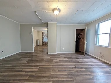 Building Photo - 305 Putnam St