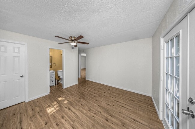 Building Photo - Remodeled Kitchen