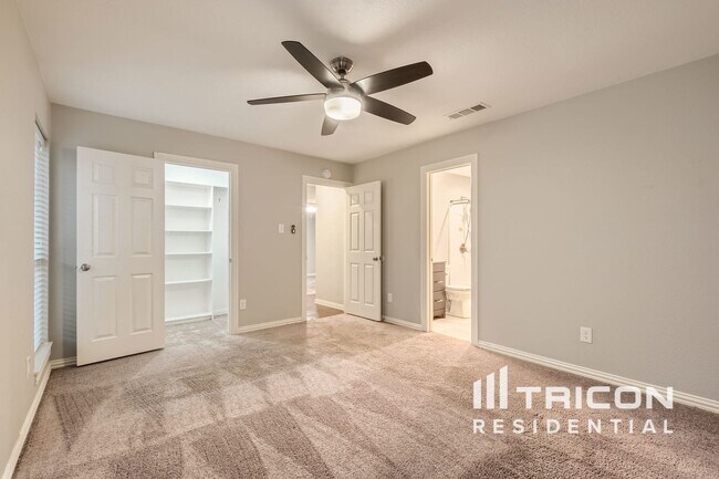 Building Photo - 5130 Gallahad Dr