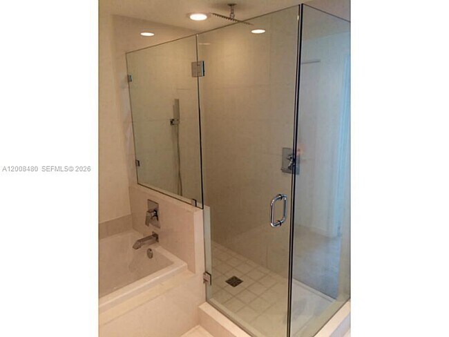 Building Photo - 1100 S Miami Ave