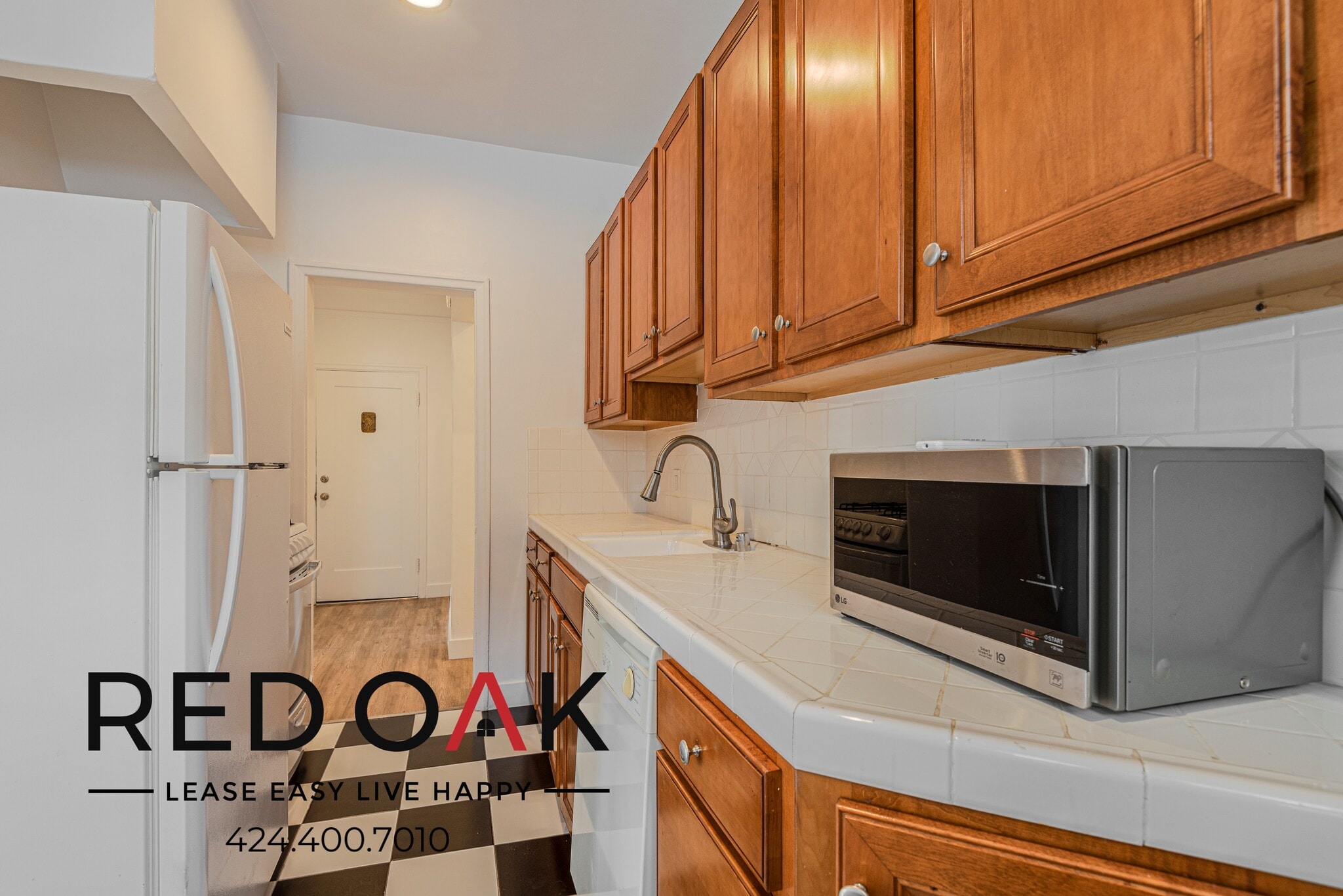 Building Photo - 1818 Whitley Ave