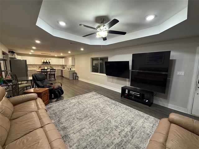 Building Photo - 3315 Parvia Ave