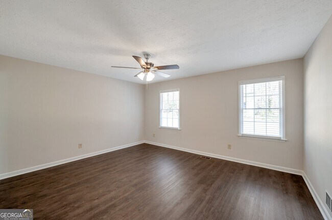 Building Photo - 3502 Wilderness Dr