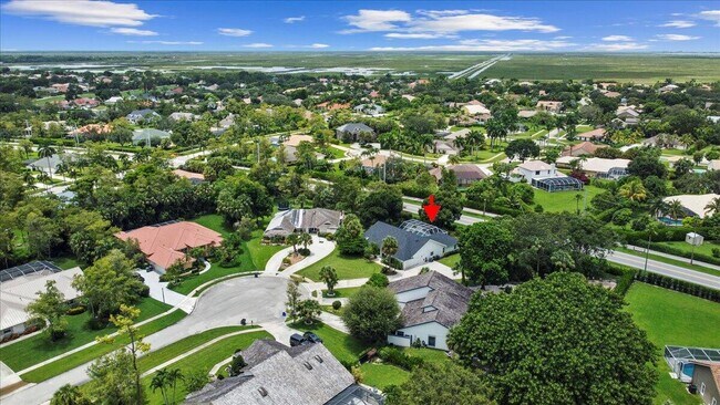 Building Photo - 15575 Woodmar Ct