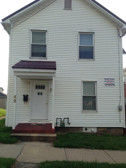 IUP 23-24 - 42 N 10th St
