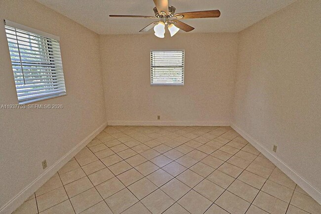 Building Photo - 278 SW 7th St