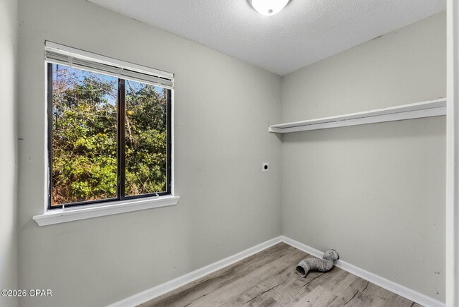 Building Photo - 110 Cheri Ln