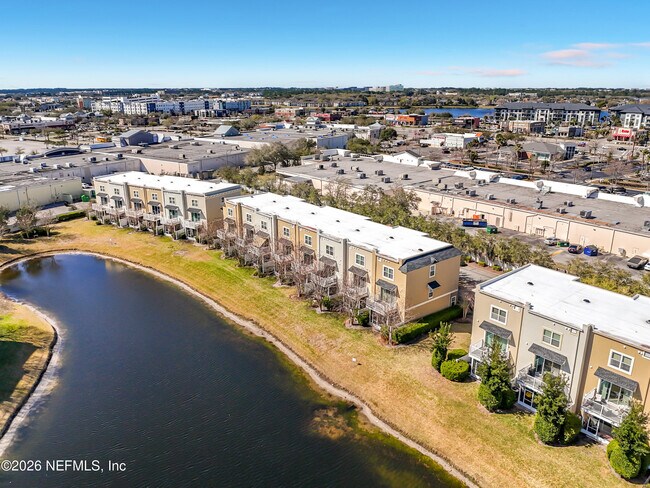 Building Photo - 4320 Ellipse Dr