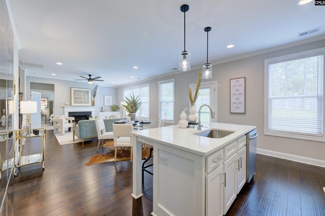 Building Photo - 108 Magnolia Petal Dr
