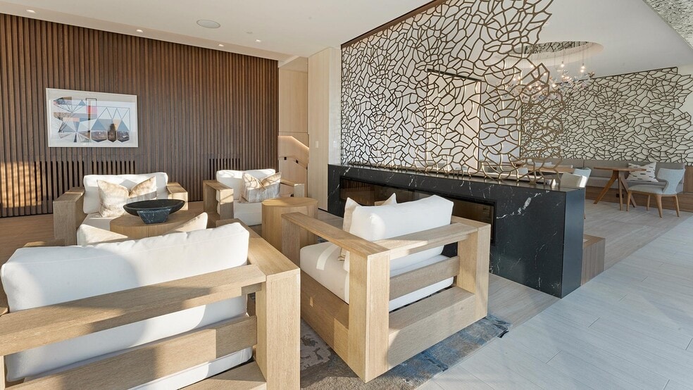 Building Photo - 632 Howard Rd SE