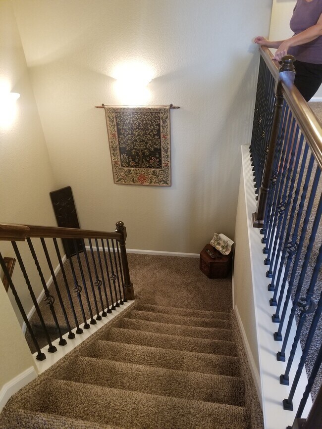 Building Photo - 8288 Hardwood Cir