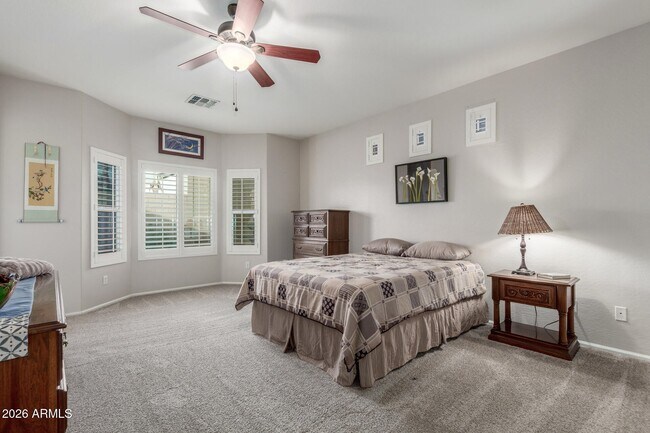 Building Photo - 10606 W Adam Ave