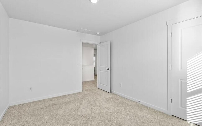 Building Photo - Berthoud Home