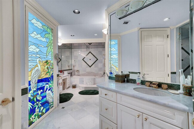 Building Photo - 6001 N Ocean Dr