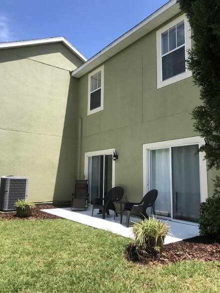 Building Photo - 8524 Sandpiper Ridge Ave