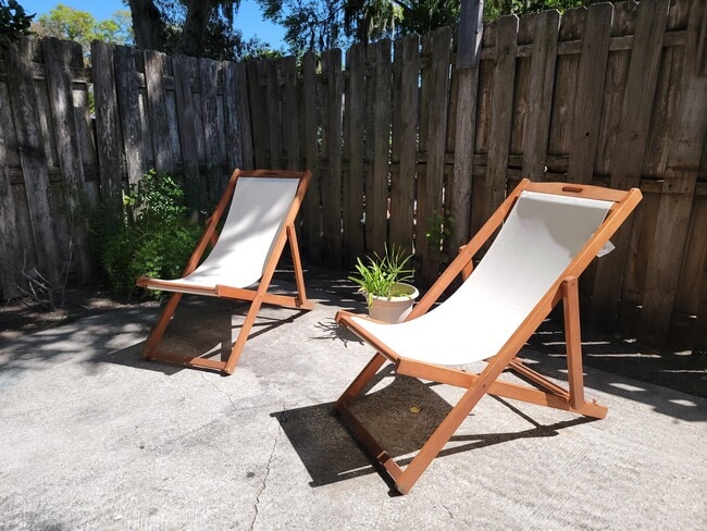 Building Photo - 408 S 11th St