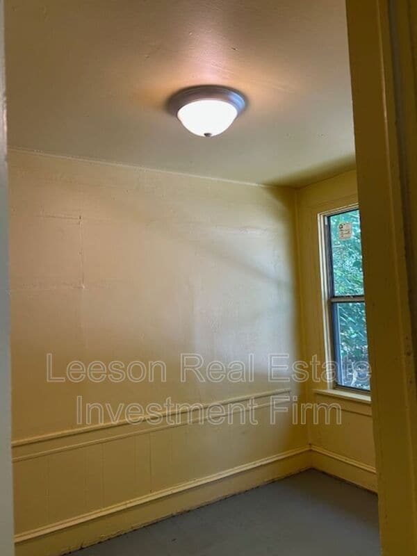 Building Photo - 3115 Frederick St