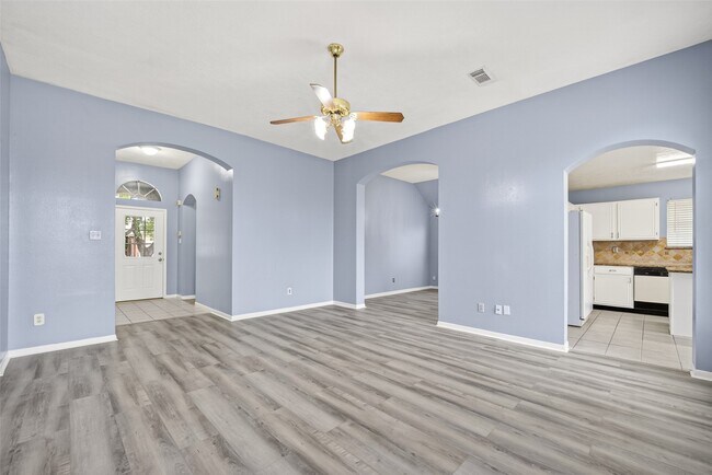Building Photo - 11563 Withers Way Cir