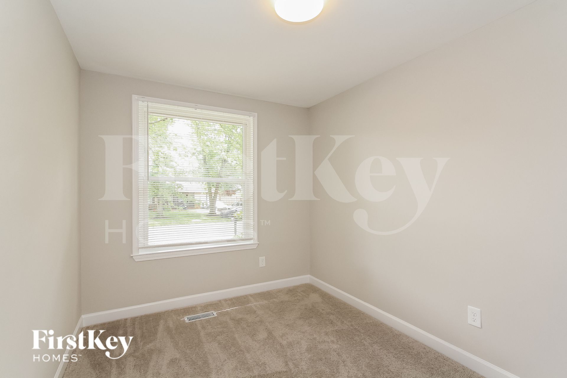 Building Photo - 1916 Rice Planters Rd