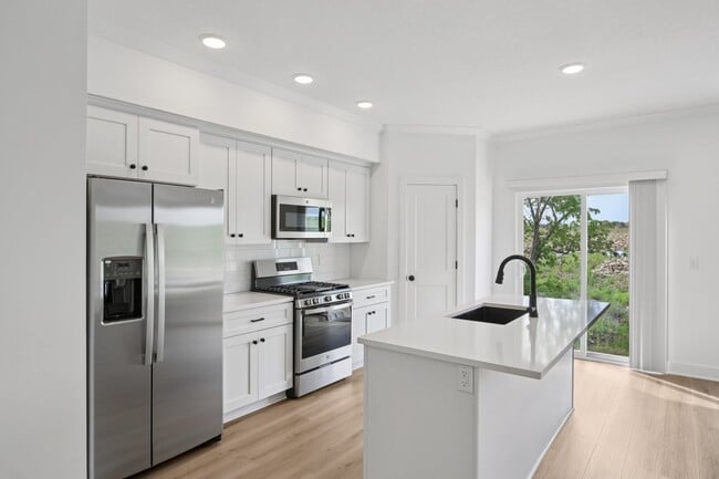 Floorplan - FAIRVIEW CROSSING TOWNHOMES