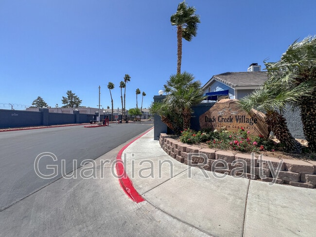 Building Photo - 5355 Rod Ct