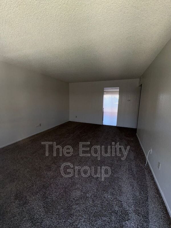 Building Photo - 1865 Emma Lee Ln