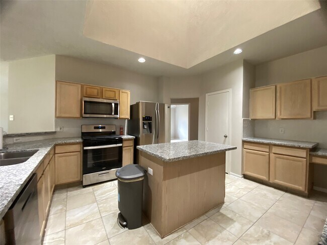 Building Photo - 15922 Williwaw Dr