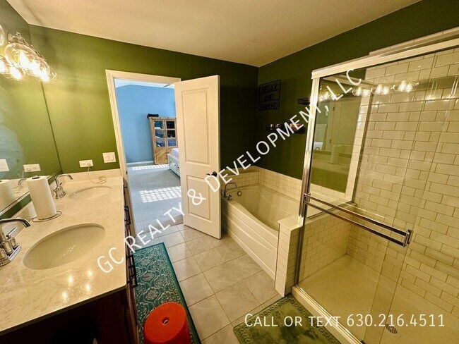 Building Photo - 4144 Calder Ln