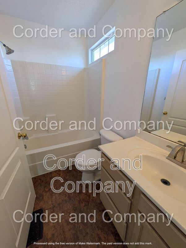 Building Photo - 8000 Vista Estrella Ln SW