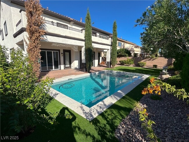 Building Photo - 10668 Porta Romana Ct