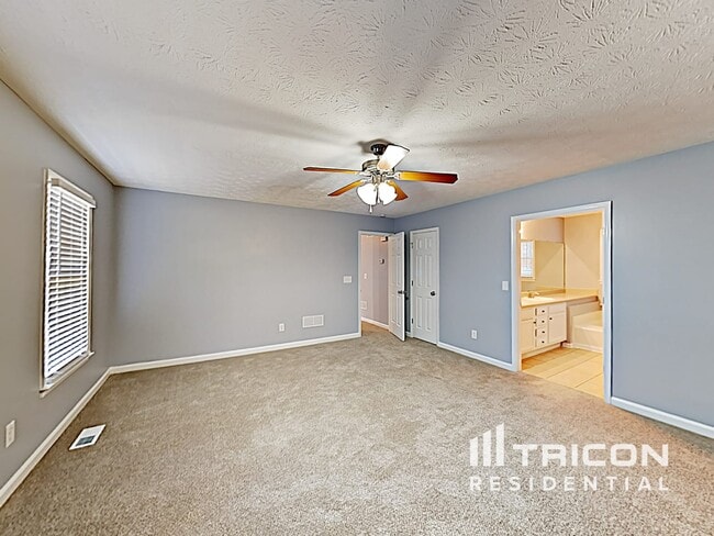 Building Photo - 1035 Peace Dr