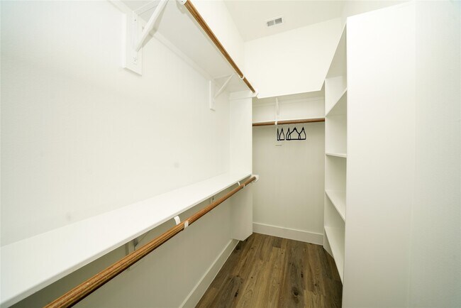 Building Photo - 4607 Edmund St