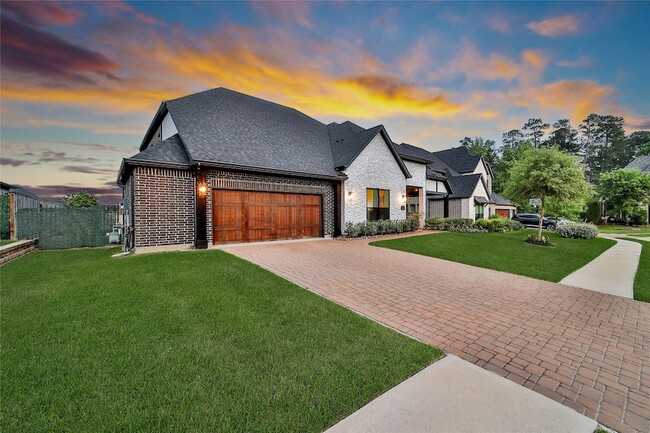 Building Photo - 1015 Oak Briar Ln