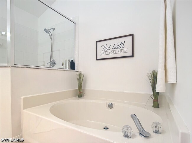 Building Photo - 8452 Indian Wells Way