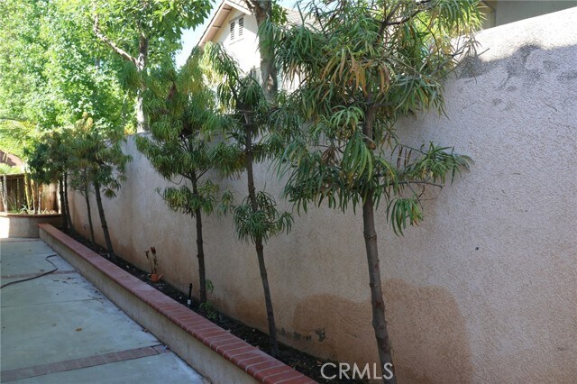 Building Photo - 3 El Vado Dr
