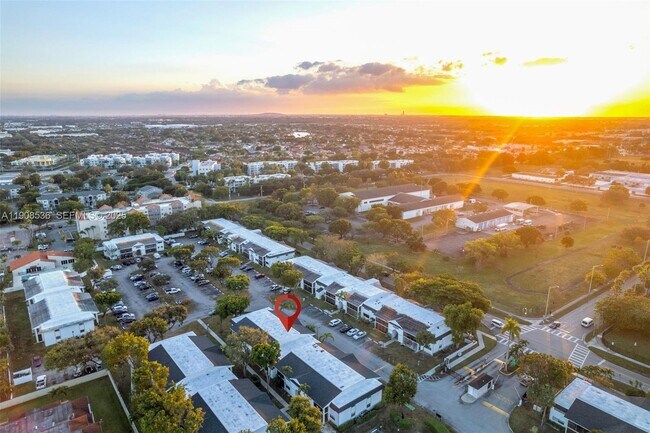 Building Photo - 18845 NW 62nd Ave