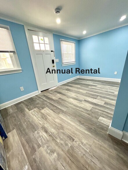 Primary Photo - 51 Franklin Ave