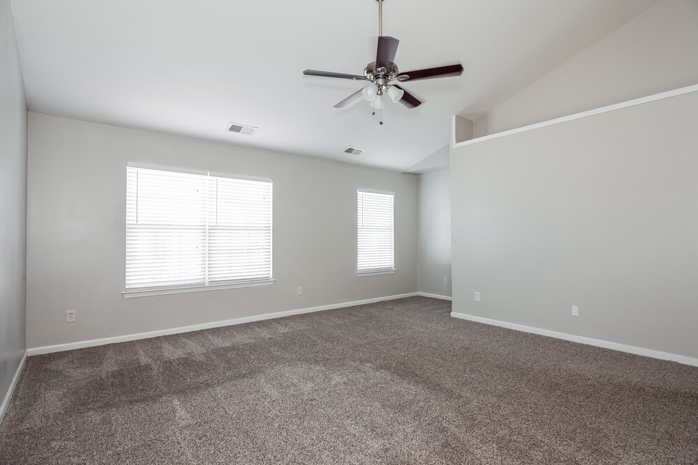 Building Photo - 7913 Bushy Creek Dr