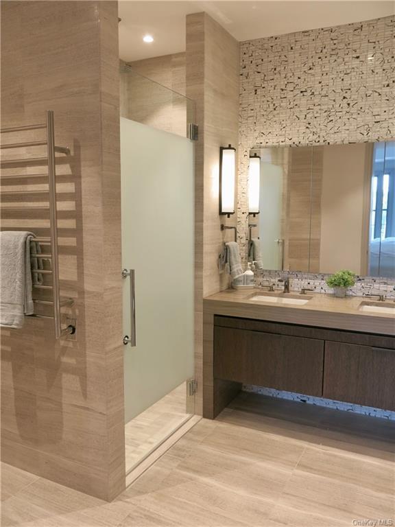 Building Photo - 120 Old Post Rd