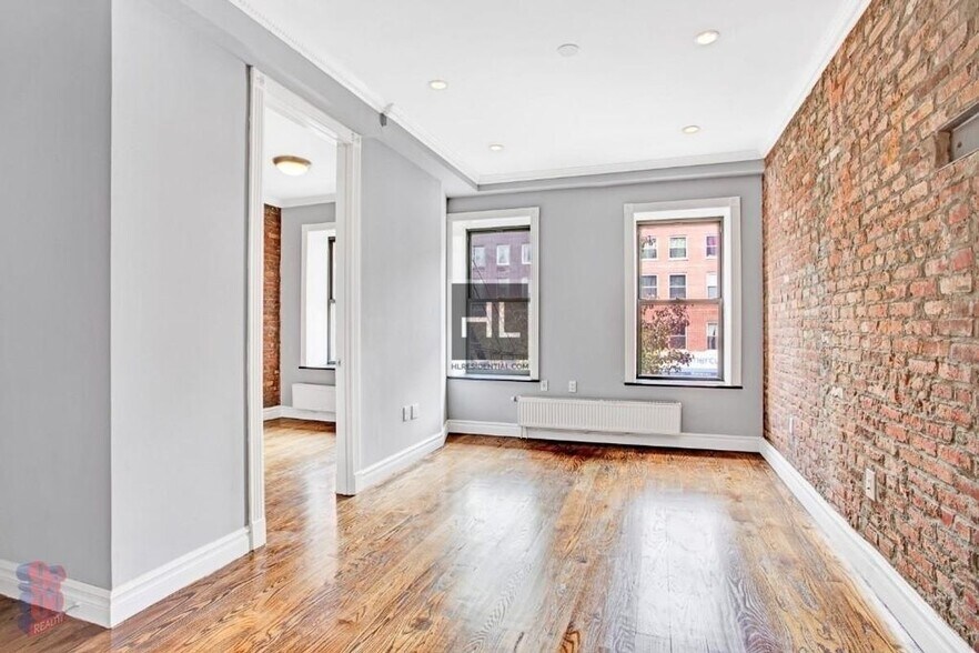 Building Photo - East 13th Street