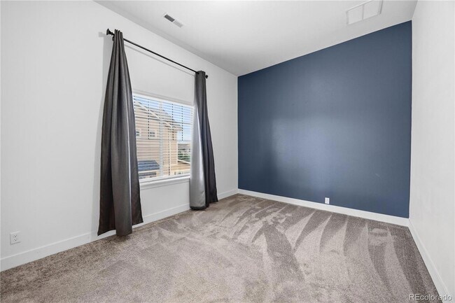 Building Photo - 20750 E Beekman Pl