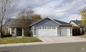 Building Photo - House For Rent in Chichester HOA-Gardnerville