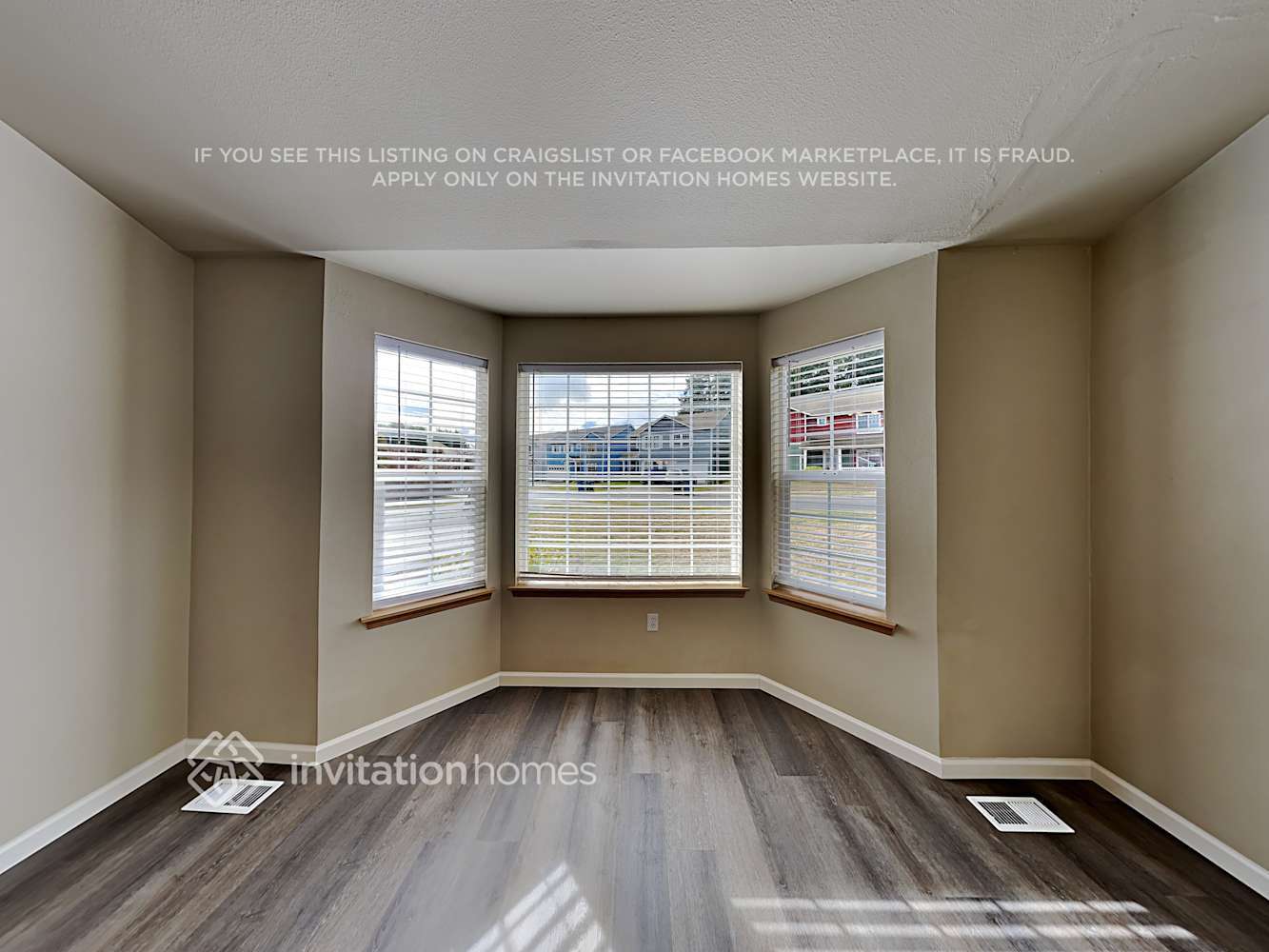 Building Photo - 12011 130th St E