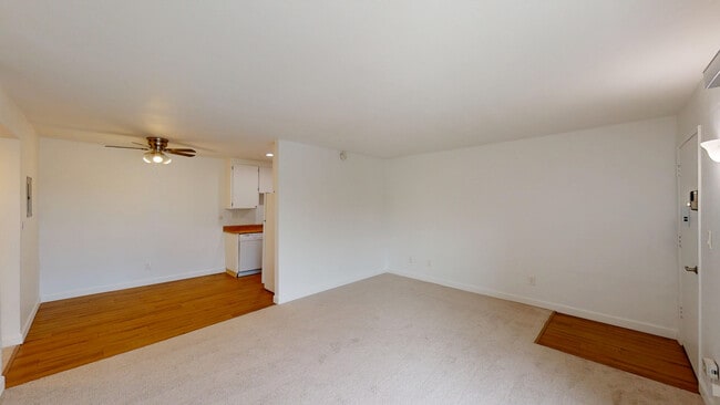 Building Photo - 400 Alameda del Prado