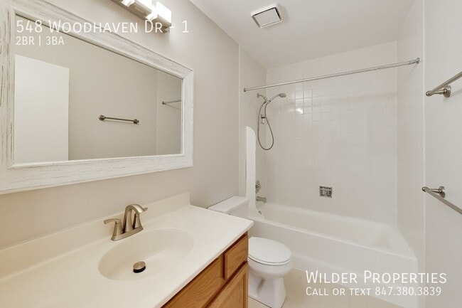 Building Photo - 548 Woodhaven Dr