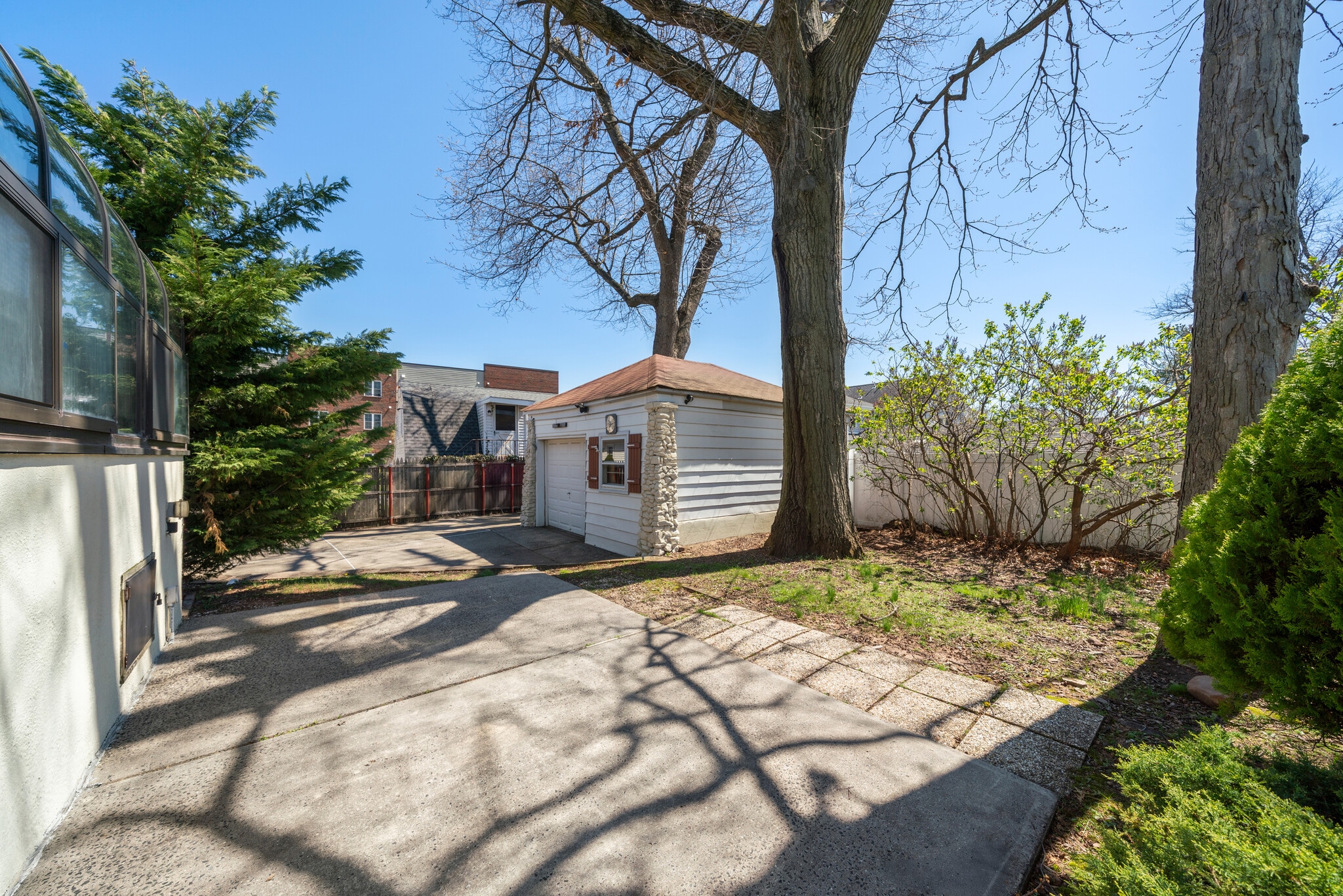 Garage and yard - 657 Amboy Ave