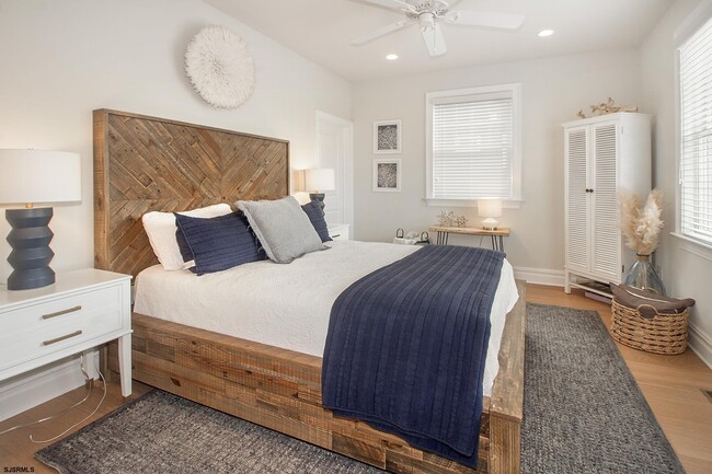 Building Photo - 8510 Fulton Ave